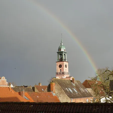 Und Aussicht Apartament Friedrichstadt
